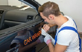 Pose de lettrage adhésif pour voiture lettrage-adhesif-pour-voiture.jpg
