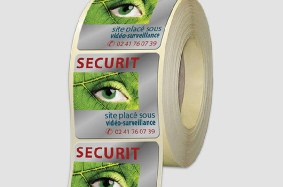 Etiquettes résistantes en extérieur etiquette-usage-extérieur.jpg