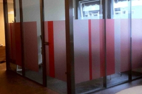 Décoration de bureau - vitrophanie sur-mesure vitrophanie-sur-mesure.jpg