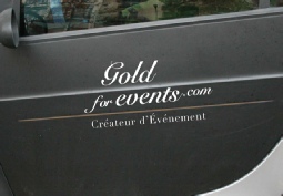 Sticker logo Gold Events sur véhicule logo-sticker.jpg