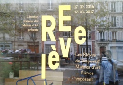 Lettres autocollantes sur vitrine à Paris 12ème lettres-autocollantes-vitrine-paris-12eme.jpg