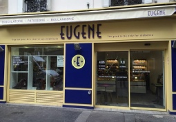 Lettrage adhésif sur vitrine à Paris 4ème lettrage-adhesif-patisserie-eugene-paris-4eme.jpg