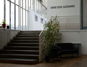 Signalétique adhésive d'exposition signaletique-adhesive-exposition.jpg