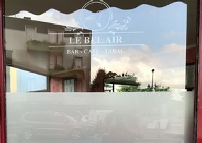Vinyle dépoli sur vitrine de restaurants, bars vinyle-depoli-sur-vitrine.jpg